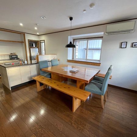 Appartement Akari House Swiss Bakery à Nozawaonsen Extérieur photo